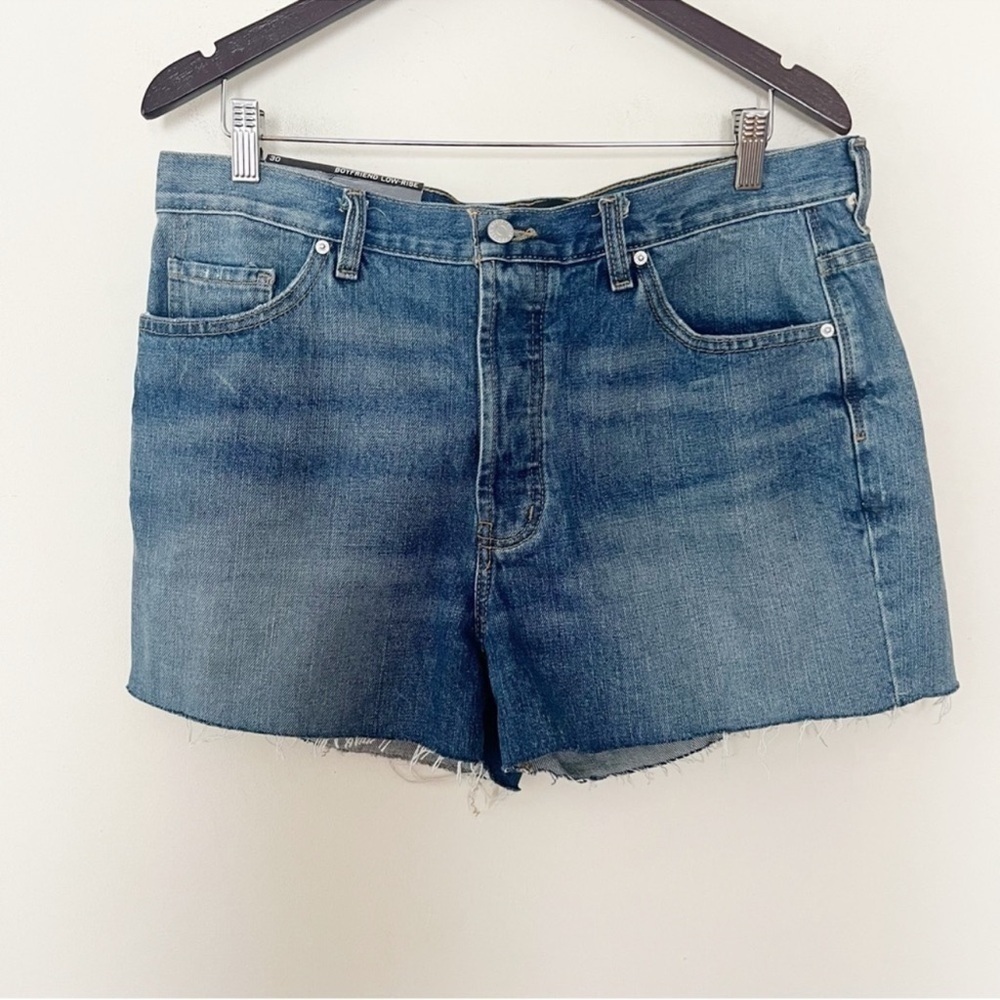 Urban Outfitters BDG Low Rise Boyfriend Jean Shorts Button Fly Size 30 NEW Blue